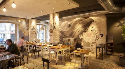 Interior de la cafetería 26 Grados