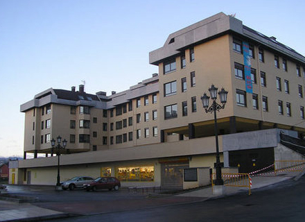 Edificio la Vallina, en San Claudio (Oviedo)